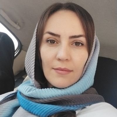 BaharKamar11325's profile picture. بی ربط، خسته، خاموش