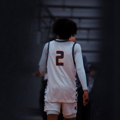 Whiteland Community High School 27’ Student Athlete | GPA 3.1 | 6’0 PG/SG | email: jh6647215@gmail.com | Phone: 317-499-8329