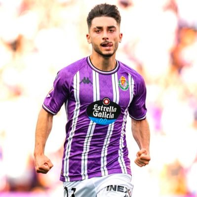 Realpucelaa's profile picture. Real Valladolid 💜💜