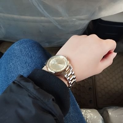 NailedItVibes's profile picture. ✨ Your daily dose of style inspo 💅 | Dressing tips, nail color trends & chic vibes 👗💄 | Where fashion meets everyday glam 🌸 #StyleMadeSimple