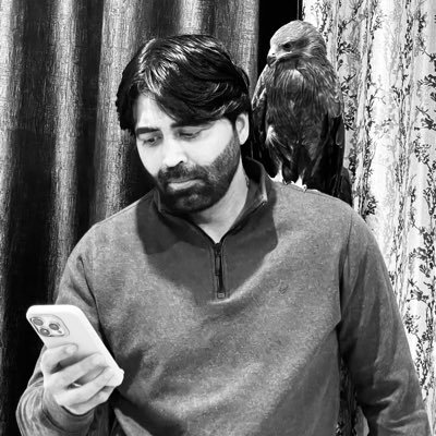 sumitkhullar_'s profile picture. I Follow Only My Rules…So Catch Me If You Can !!!