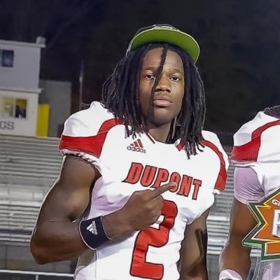 3⭐️| 5’11 180 lbs | 73 inch wingspan|DuPont Manual | NCAA ID# 2301751737 | 7 offers| #1 DB in KY| coach @kamsmith_24 |cell: 5022984812