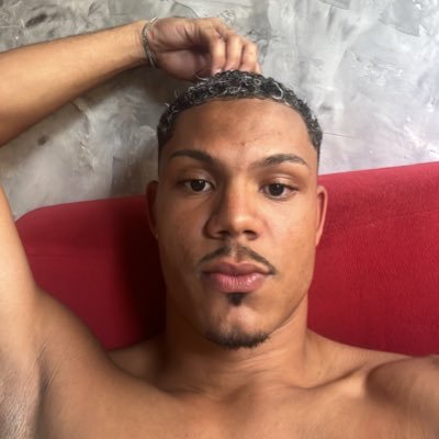 nas horas vagas uso isso aqui pra me expor e falar mal da vida alheia.