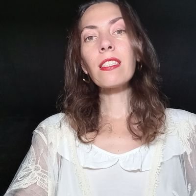 DiquattroA42187's profile picture. Artista Plástica y Poeta.