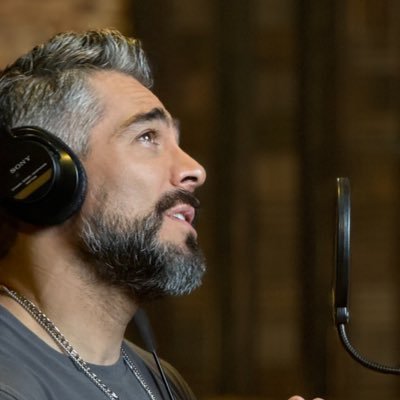 Omar Chaparro Profile