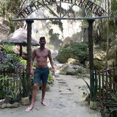 ponguys's profile picture. 🇫🇷
looser invétéré 
southampton