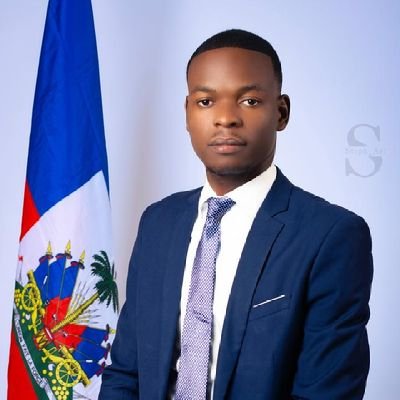 DavidsonEmman18's profile picture. Journaliste/Communicateur/ Diplomate de formation/ Entrepreneur