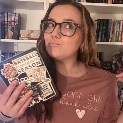 RN with a love/hate relationship with Philly sports. (She/Her)