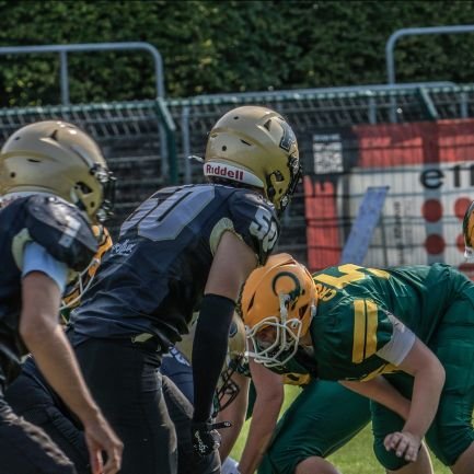 Paderborn, Germany🇩🇪|
Outside Linebacker|
182cm|
86kg|
Paderborn Dolphins| 16yo