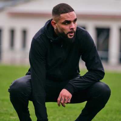 Twitter Officiel de Layvin Kurzawa footballeur professionnel Instagram: kurzawa