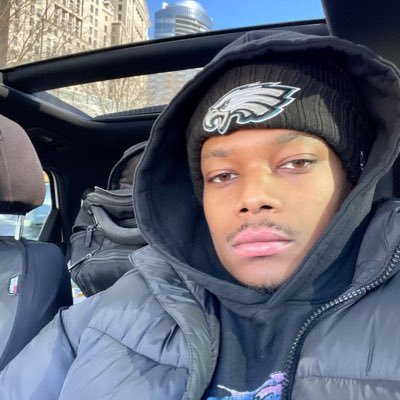 Stop comparin me to yo big homie, I'm way bigger! #FlyEaglesFly
