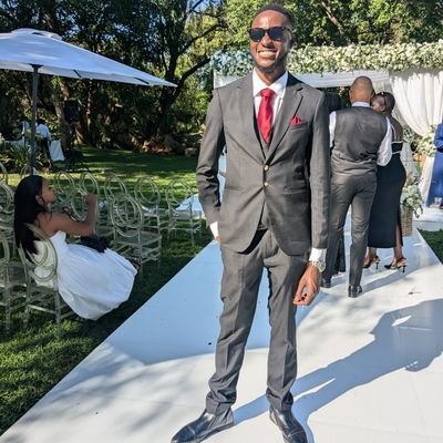 6'0 INTROVERT || WEALTHY MINDSET 🙏 || PLAYS WITH ELECTRICITY || ARSENAL FAN || IG  https://t.co/5Ql3ykhwqq || 🇮🇳~🇲🇿~🇿🇼
ZIMBABWEAN