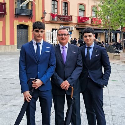 chechulez's profile picture. Sevilla en mi mente; PASION, mi devoción; mi familia, mi motor; los rallys, mi locura.