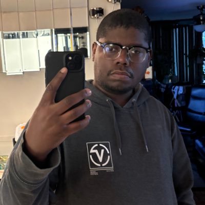 I'm an Anime, Manga, Video Games, Anime NYC, Hip-Hop Music and Apple Products Lover.