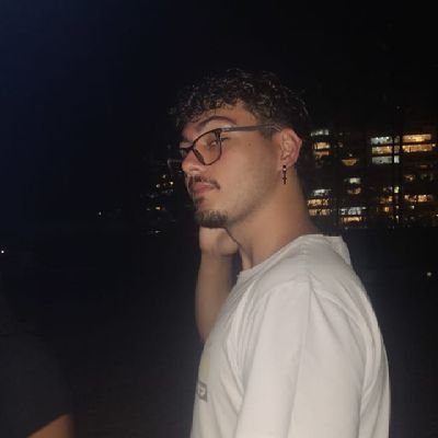 Movido pelo café que eu tomo
Programador
https://t.co/Giai8B77xn
https://t.co/aqjIaIqX9a faço live as vezes, seguiu = humilde