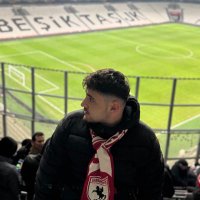 Anıl (@aniluyar_) 's Twitter Profile