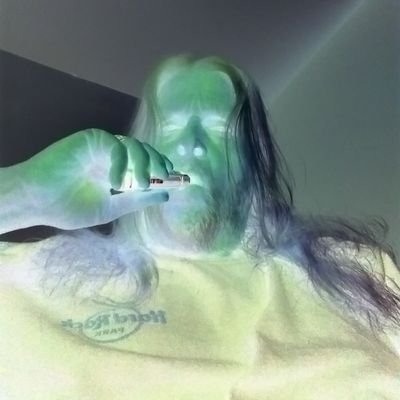 Mojomydog1's profile picture. Retired Military 🇺🇸✌🇺🇸
 I don't respond to new followers' private messages . No trains, please !