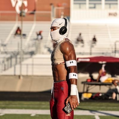 Lawsoncollins12's profile picture. Nickle @LRBearsFootball |lawsoncollins32@gmail.com