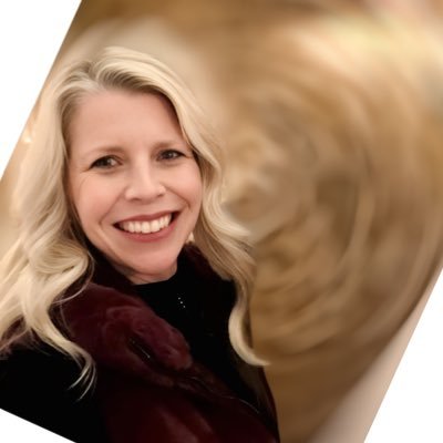 Claudette_T's profile picture. Strategic thinker. Communications executive. Big fan of common sense & good manners. Enjoy exploring & all things outdoors. Retweets are not endorsements.