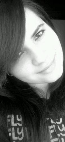 jessleehoppus's profile picture. meu twitters ~ @backtothemcfly @dougiesmile & @little_mcfly :3