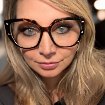 _LetKatieDoIt_'s profile picture. 🎙️ Stressed-out entrepreneur or podcaster? Let me handle the hustle. 🚀 Your Virtual Assistant solution is just a click away!