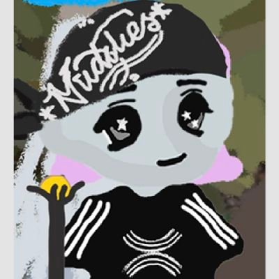 xEnoial's profile picture. 