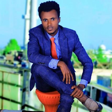 GirmeTeferi's profile picture. It is morning!!