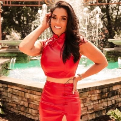 IAmCandaceDavis's profile picture. Mom 👩‍👦‍👦Wife 💍Entrepreneur 💼Business Coach 🏆 Who has a passion to help people win in life.