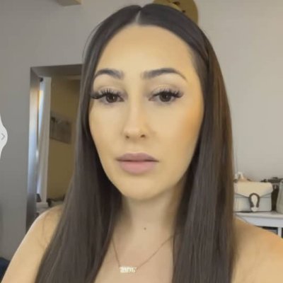 I am Sharon 33 years old and i a from the Panama City, Florida, United States of America, I am an American military officer currently in Libya in Africa on a m