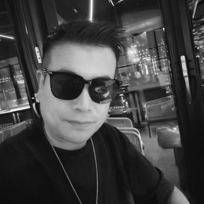 georgezhou1983's profile picture. 