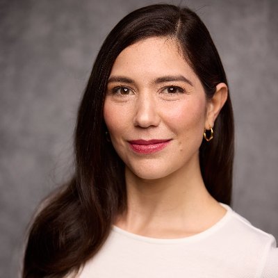 Actress 🎬 Audiobooks🎙️ Earth Trekker 🌱 Nerdy Wife 🌹
Commercials - Films - TV📽️ - Voiceover 🎧 - Theater 🎭