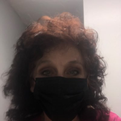 Valeriemas14120's profile picture. 