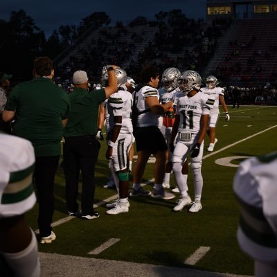 ✝️ || Class 26’ || 5’9 163lb || Football - LB SR || Basketball - SG/PF || GPA - 3.47 || WFHS ||