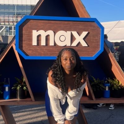 Brand Engagement & Creative Solutions Manager ~ Follow @Blue_Jaeee on IG
