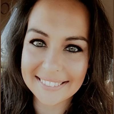 Coco590760121's profile picture. Be humble and be kind♡