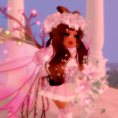 Hello hello ! my Roblox username is Ribbin4009. I’m a Vlogger/Blogger, Streamer, TikToker, and A YouTuber! I don’t post a lot and I play Roblox and I’m a minor.