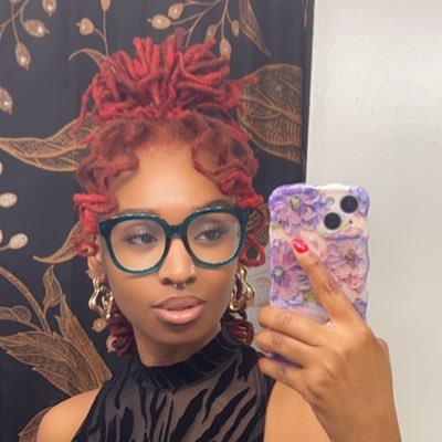 DiViNeLitee's profile picture. “Good to find,Hard to keep”