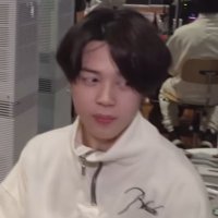 yes sir (@petitcutiejimin) 's Twitter Profile