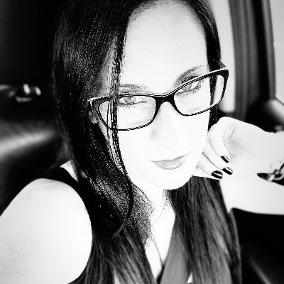 roguexspirit's profile picture. 𝚄𝚙𝚌𝚘𝚖𝚒𝚗𝚐 𝙱𝚘𝚘𝚔: 𝚃𝚑𝚎 𝙽𝚎𝚟𝚎𝚛𝚕𝚊𝚗𝚍 𝚆𝚊𝚛𝚜
An exploration of Jungian psychology through the metaphor of Peter Pan's shadow and Neverland.