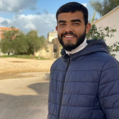 Sohibe_aliwan's profile picture. ادرس هندسة برمجيات، مهتم بسياسة الدولية، رياضي