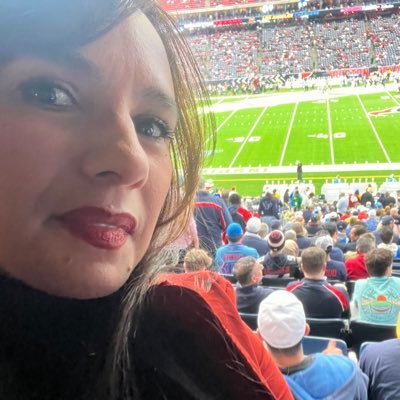 idania00535559's profile picture. 