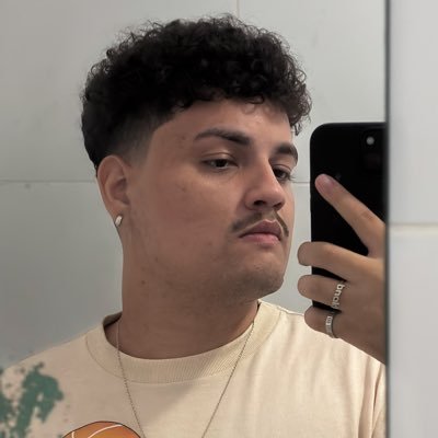 25, especialista em tudo que importa e mais um pouco. https://t.co/1tyltM0wDf