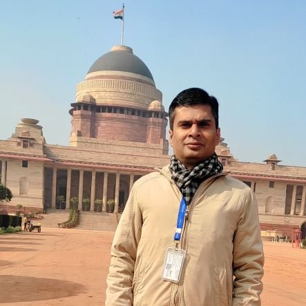 Sr. Correspondent, Doordarshan News @DDNewslive. Covering Education beat. From Muzaffarpur, Bihar. @IIMC_India Alumnus. Neither Right Nor Left...Just Straight.