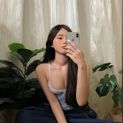 nfuv90f4jkbfsx's profile picture. Adversity causes some men to break, others to break records.