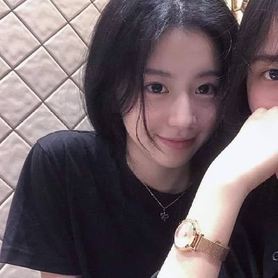 r921z876e1ku1q's profile picture. His thought process was on so many levels that he gave himself a phobia of heights.