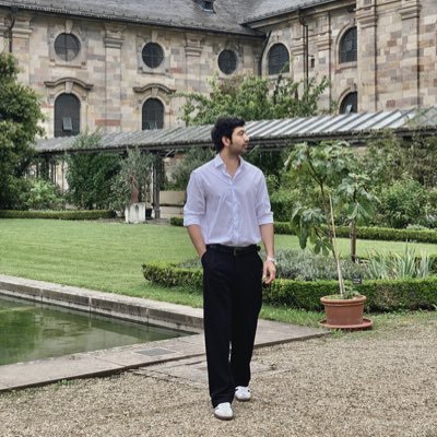 binesh_komail's profile picture. MD Doctor, Neurosurgeon