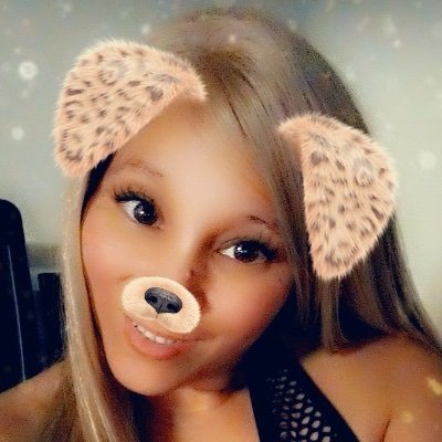 Rachelandjuju's profile picture. Meme coin queen 💖 | Making legendary gains 🚀 | Let’s ride to the top!✨
Sol: B5dcWaGNrnJ44vi2Jobtk2bVejDVc4uNj5c2vnjMXV3d