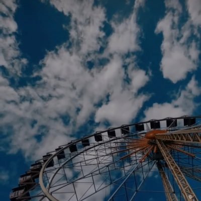 Nilaayesmerr's profile picture. Ütopyalar güzeldir..🍀