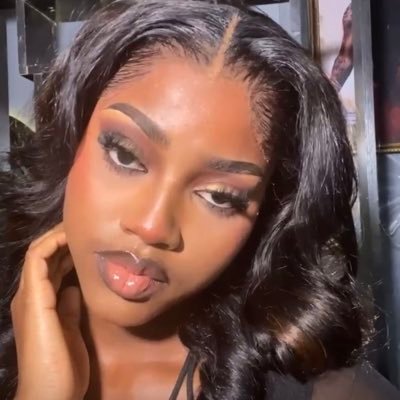 CERTIFIED STUBBORN GIRL || FACE/ FASHION MODEL || BACKUP SINGER|| DM for content creation, promotion and gigs ||| turn on 🔔📩: hbkcreativemgmt@gmail.com
