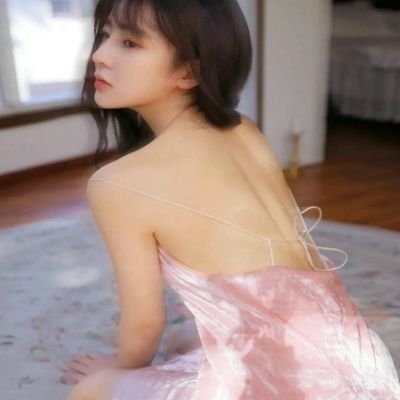 dxz9n5h08ti1zs's profile picture. Every man takes the limits of his own field of vision for the limits of the world.